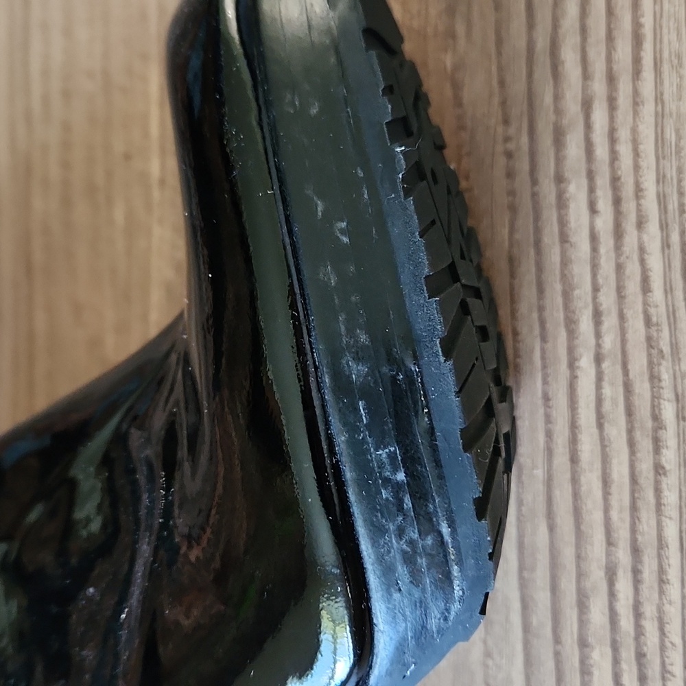 Stuart Weitzman Heels - Picture 5 of 7